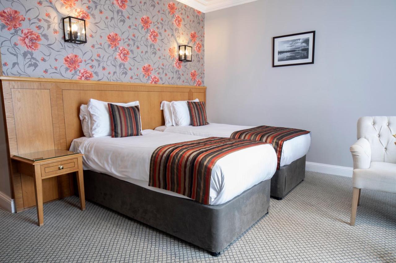 วิทเทิลเบอรี พาร์ค Hotel Whittlebury ภายนอก รูปภาพ