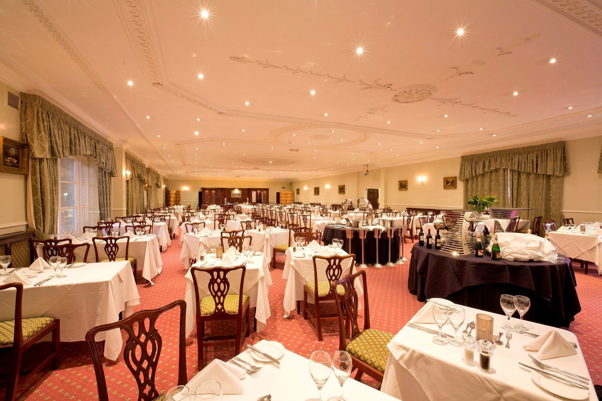 วิทเทิลเบอรี พาร์ค Hotel Whittlebury ร้านอาหาร รูปภาพ
