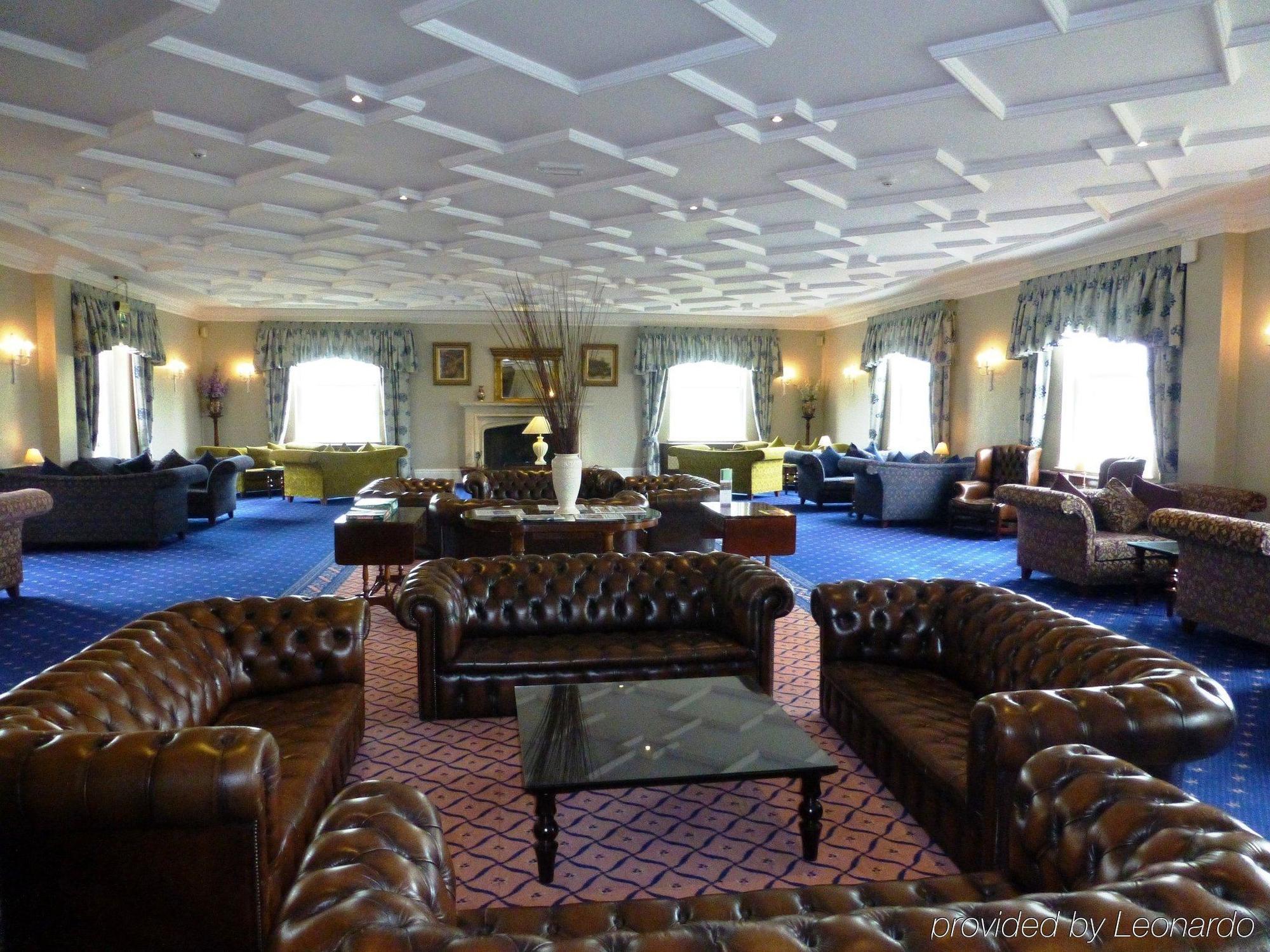 วิทเทิลเบอรี พาร์ค Hotel Whittlebury ภายนอก รูปภาพ