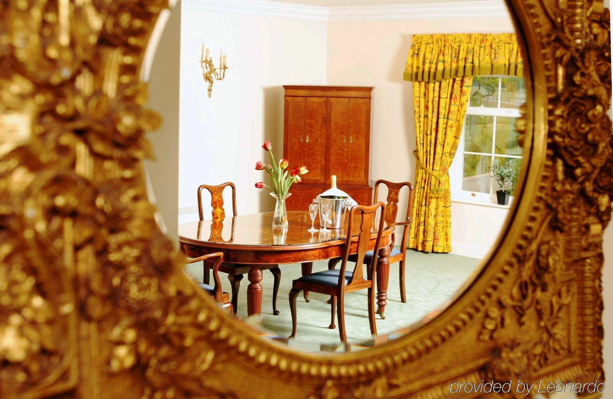 วิทเทิลเบอรี พาร์ค Hotel Whittlebury ภายนอก รูปภาพ