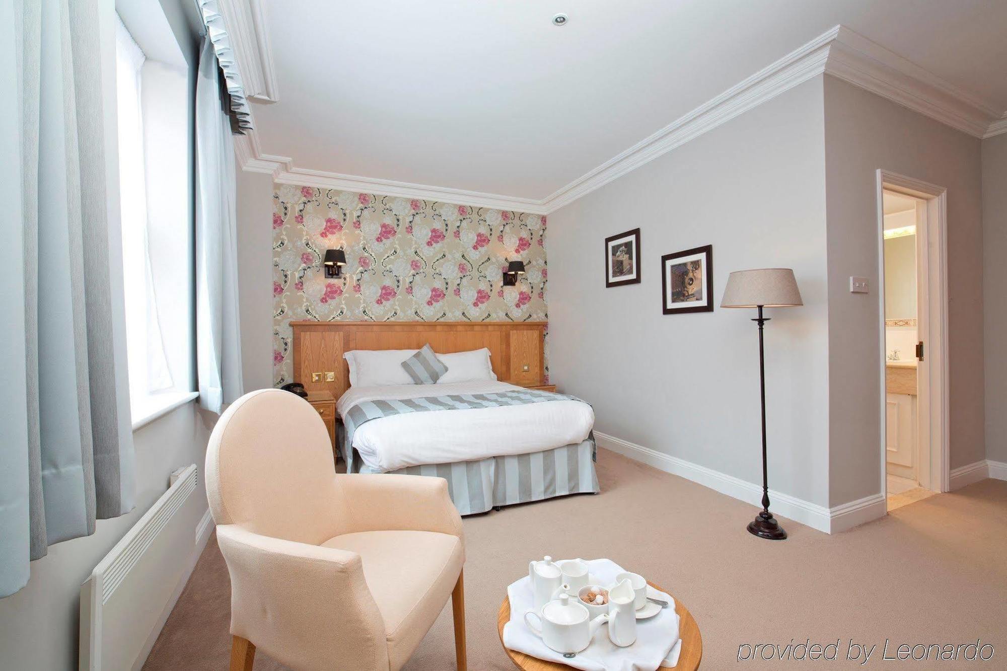 วิทเทิลเบอรี พาร์ค Hotel Whittlebury ภายนอก รูปภาพ